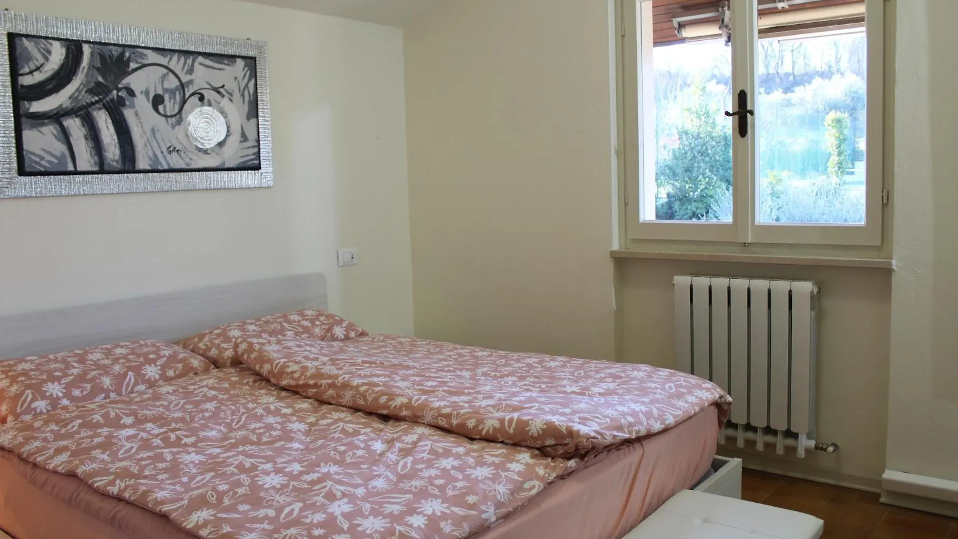 Feriehus Dijana'S Haus Villa Padenghe sul Garda Italien